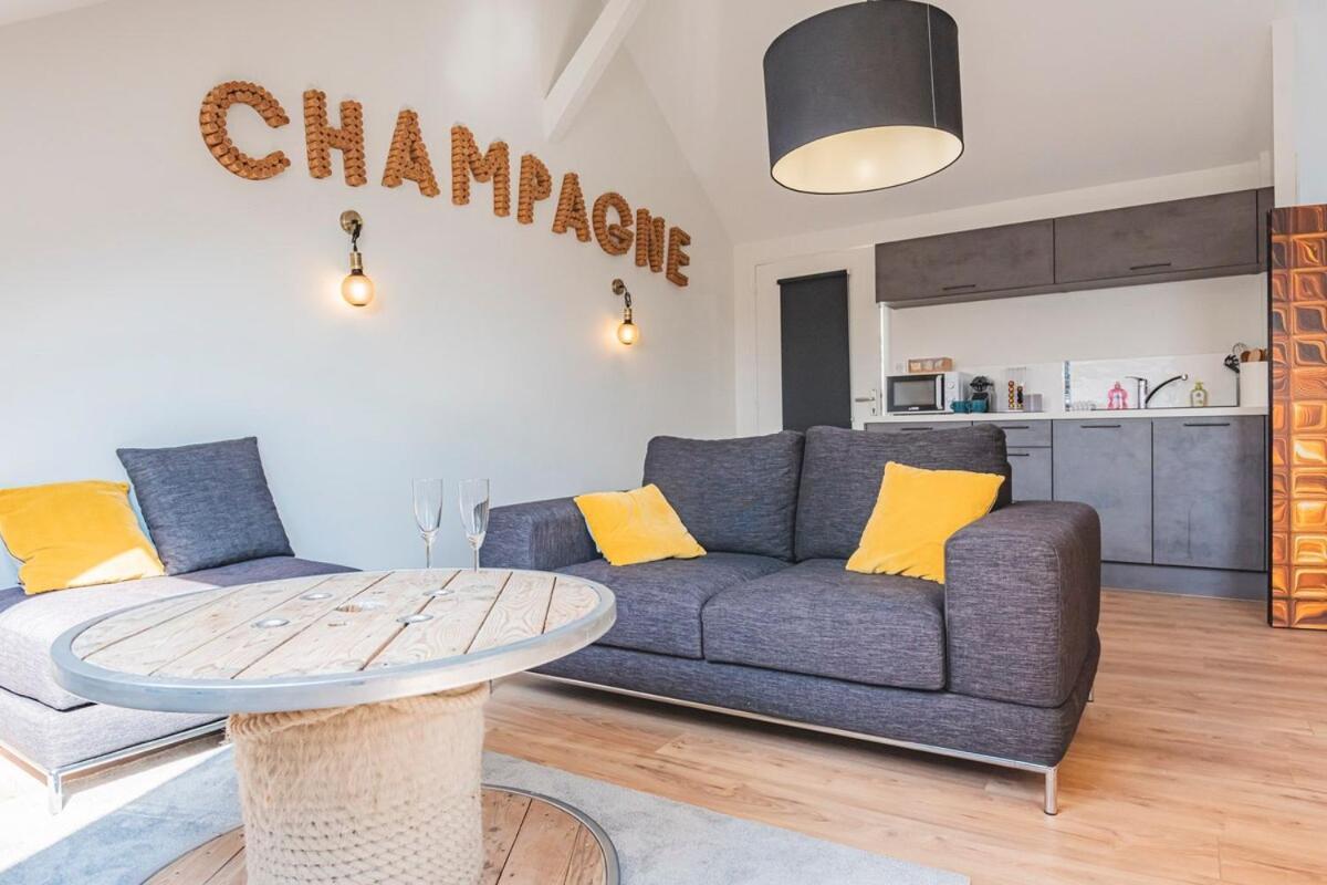 Suite Champagnecity Centereasy Parkingclim Épernay Buitenkant foto